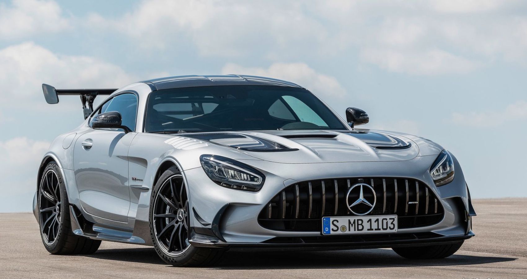 2021 AMG GT In Silver Front View