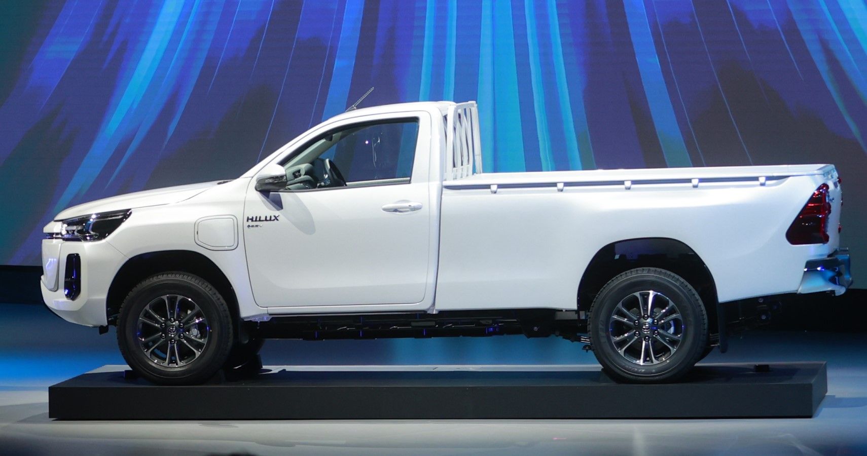 Toyota Hilux BEV Concept side view