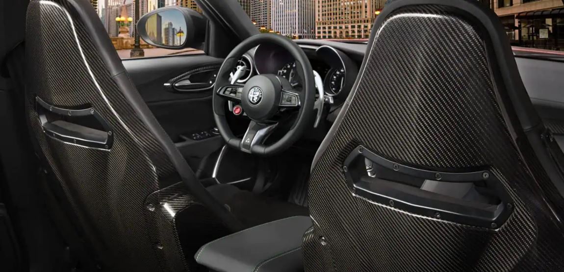 2023 Alfa Romeo Giulia Front Seats1