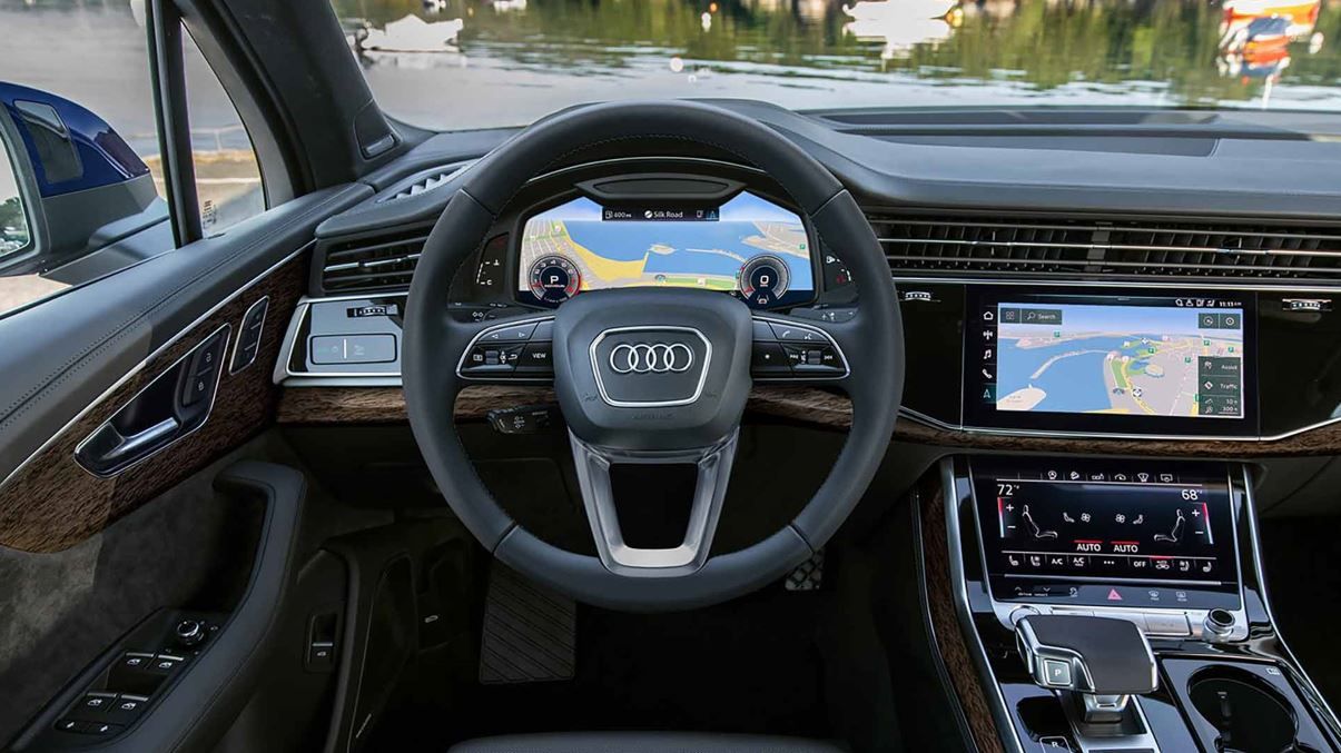 2023 Audi Q8 inf1