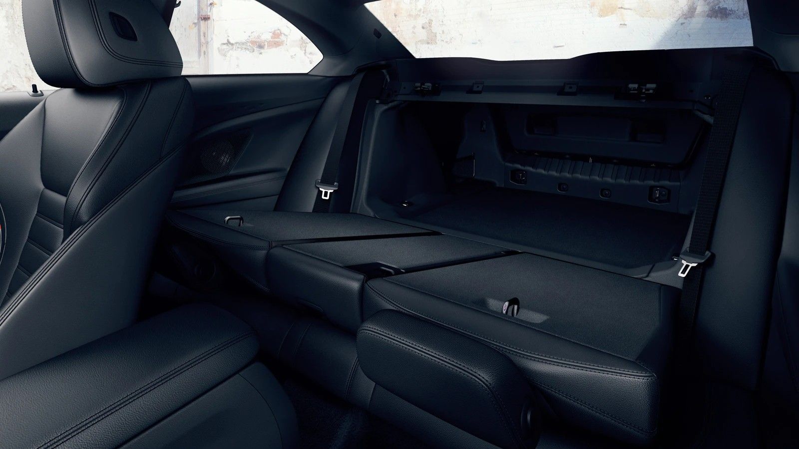 2023 BMW 2-Series trunk