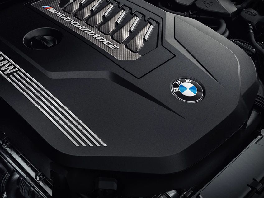 2023 BMW 2-Series engine