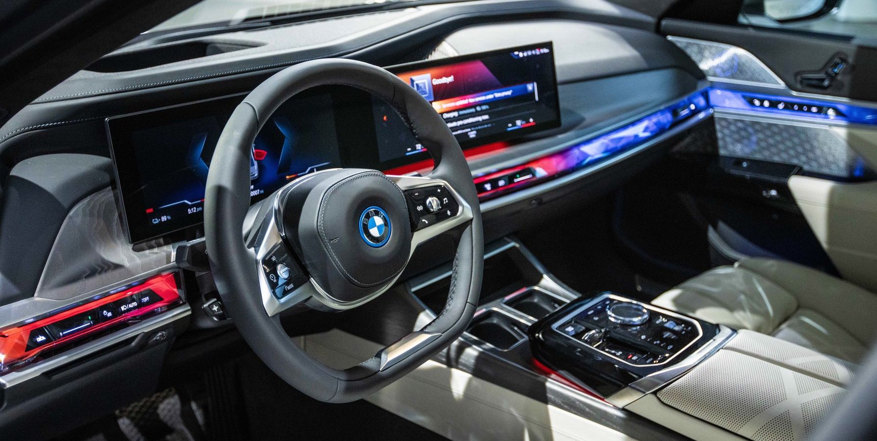 5 Interior Car Trends Going Out Of Style In 2023 (And 5 Exterior Ones)