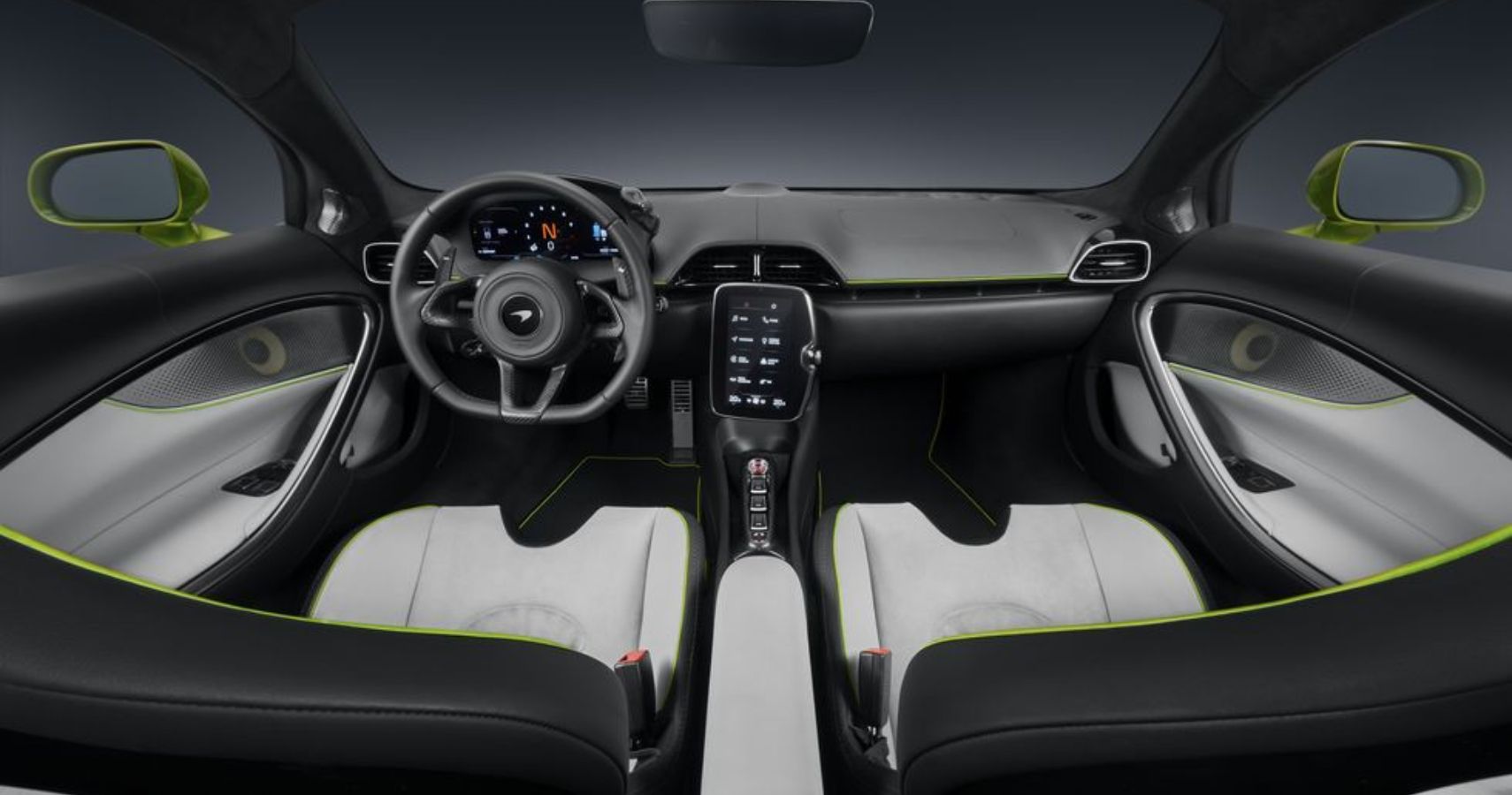 2023 - McLaren - Interior - Front Cabin