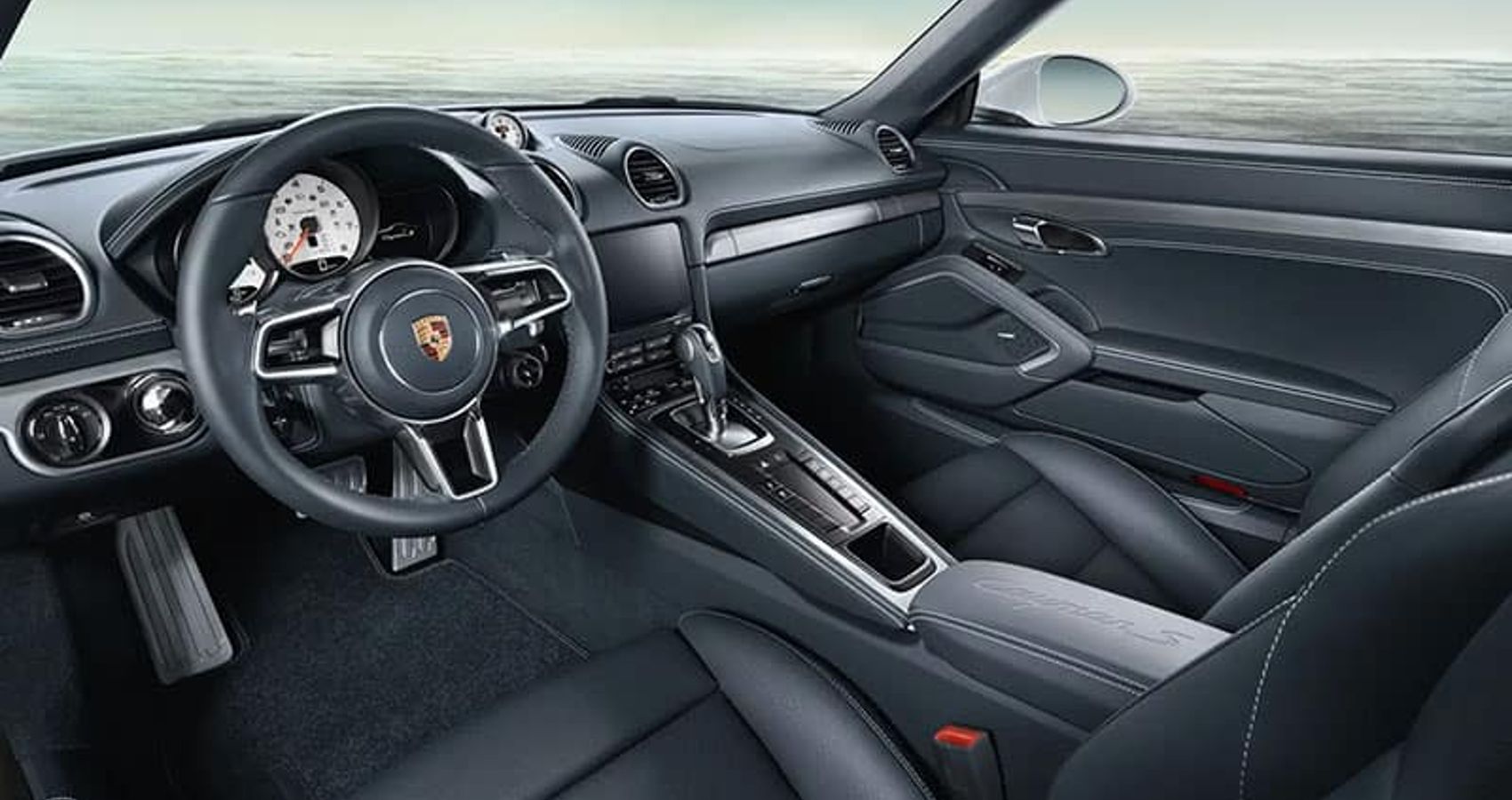 2023 Porsche 718 Cayman interior