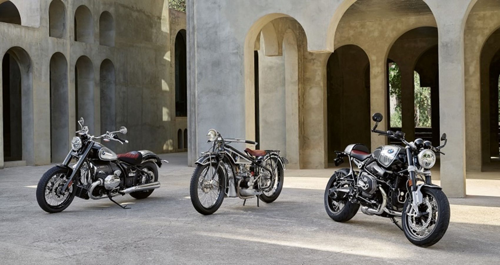 BMW Celebrates Centenary With Awesome BMW R 18 And R NineT 100 Years 