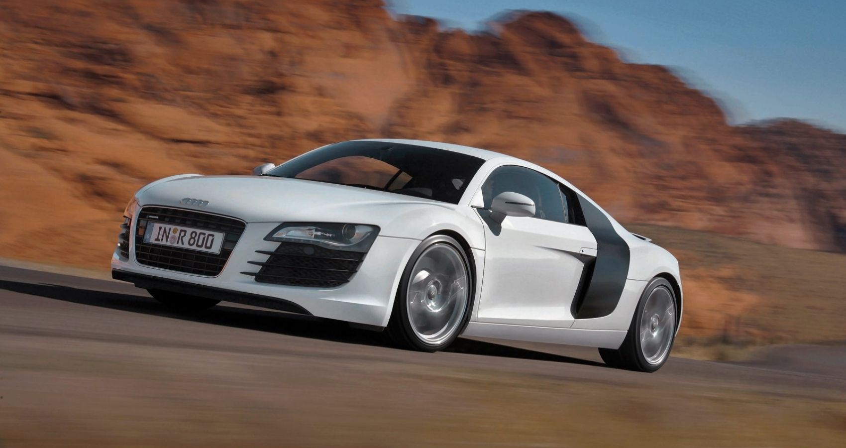 2007 Audi R8 in motion