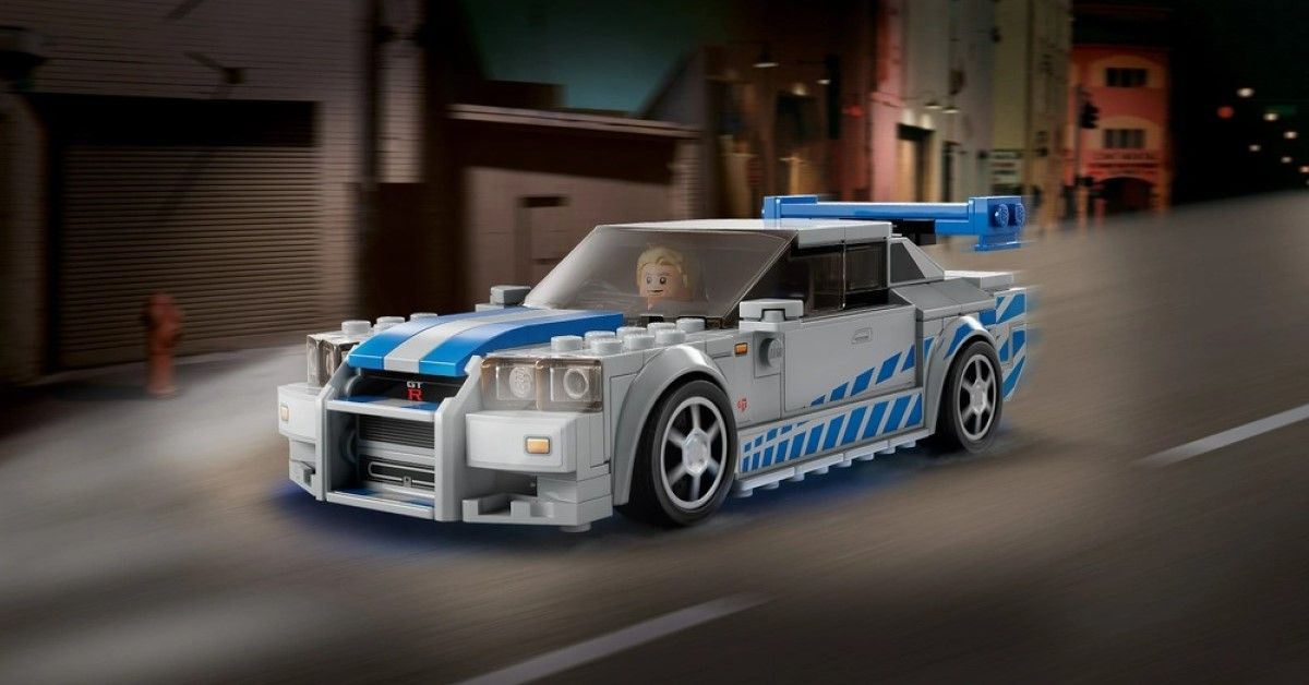 2 Fast 2 Furious Lego Nissan Skyline front third quarter view