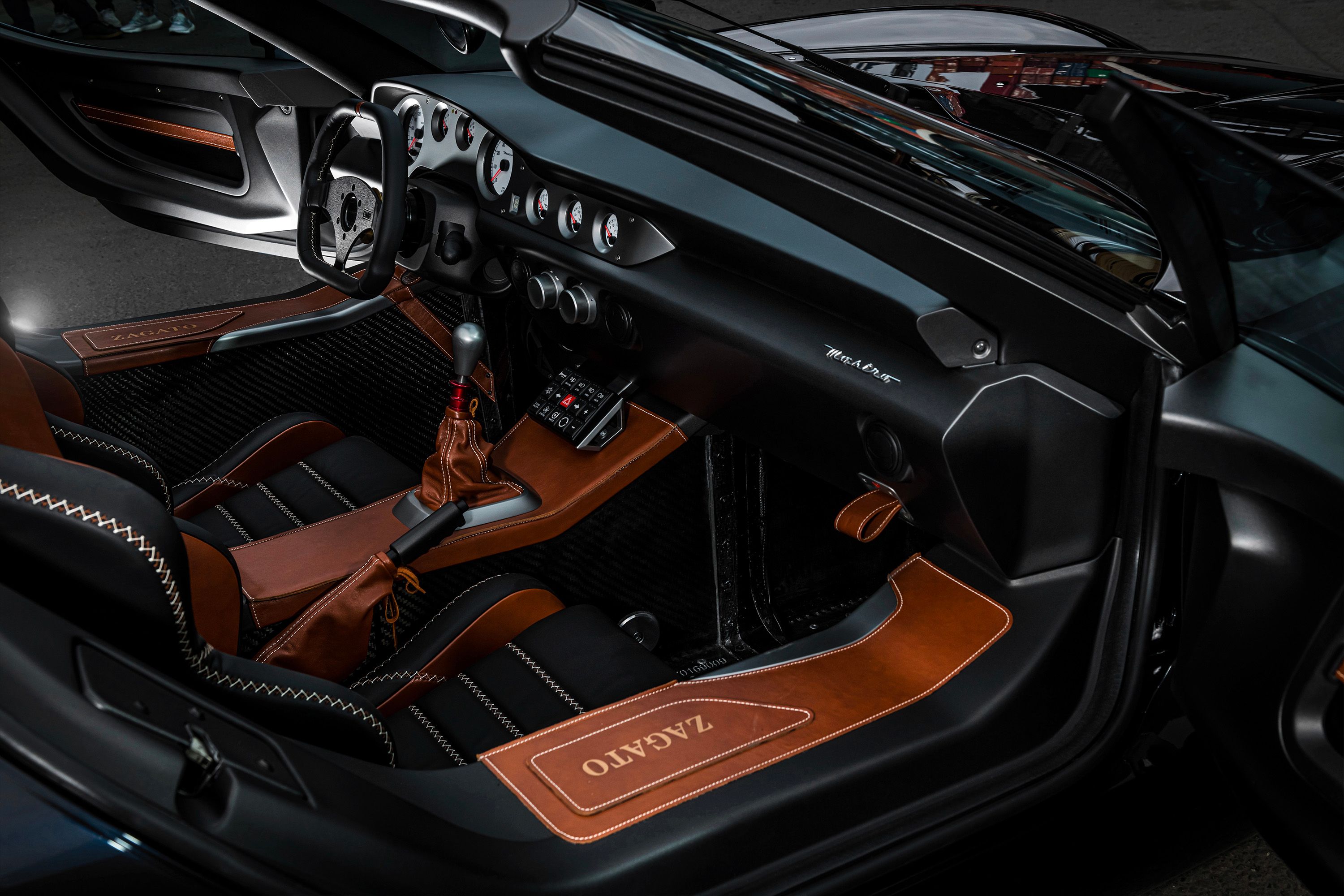 Zagato Mostro Barchetta, interior
