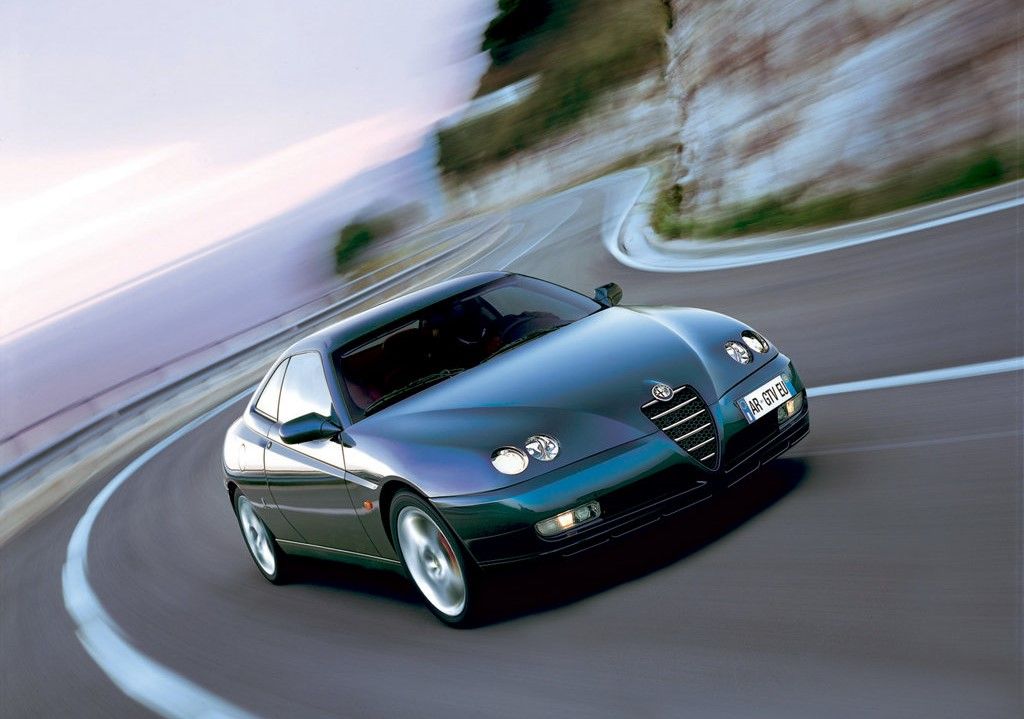 Alfa_Romeo-GTV-