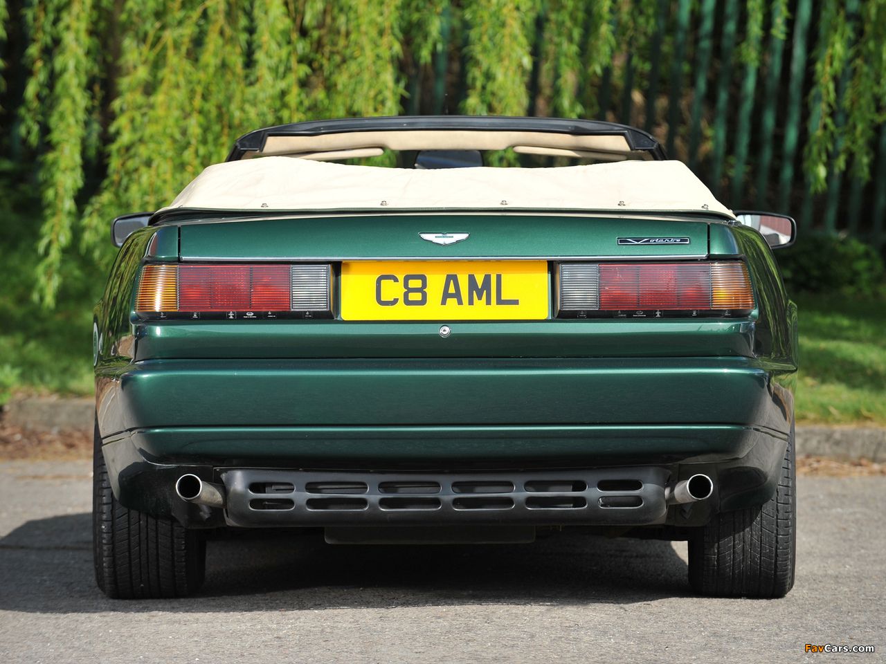 aston-martin_virage_1992_rear