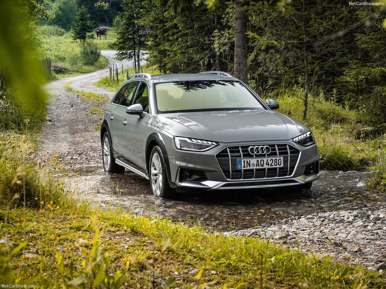 Audi-A4_allroad_quattro-Wading