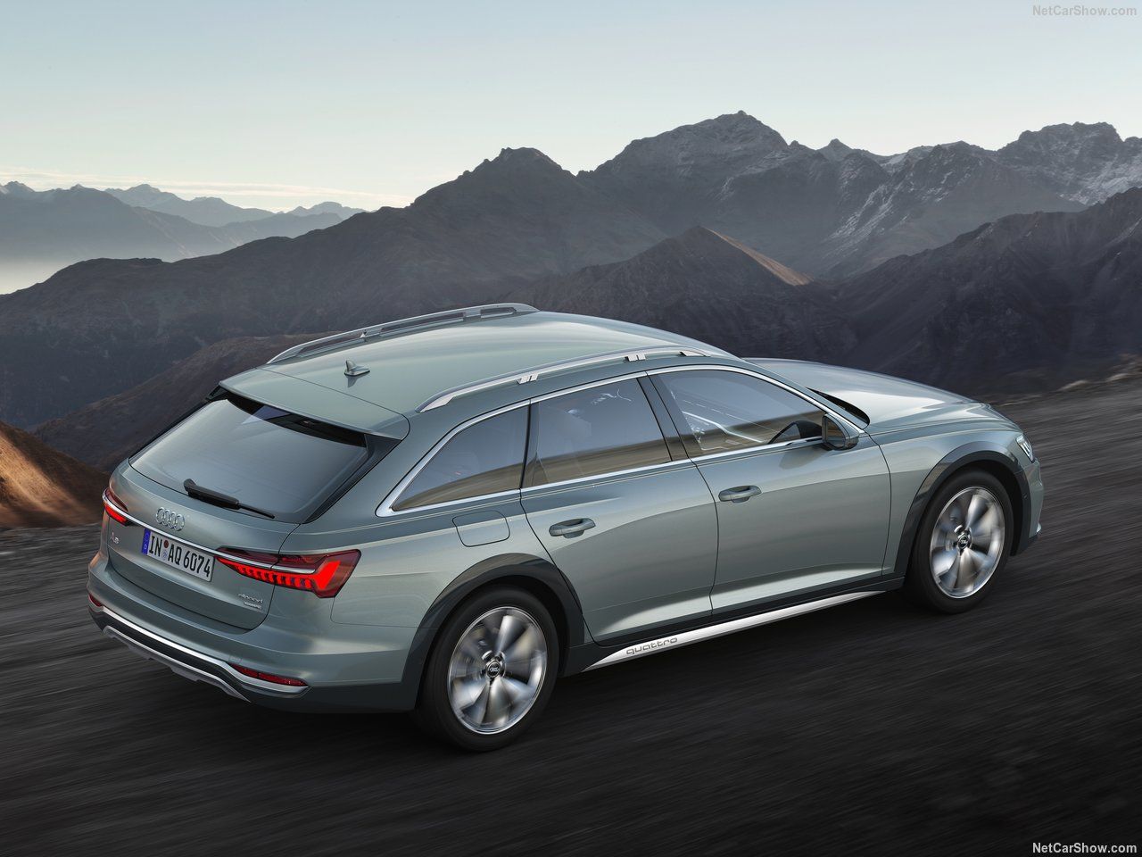 Audi-A6_allroad_quattro-сзади на дороге