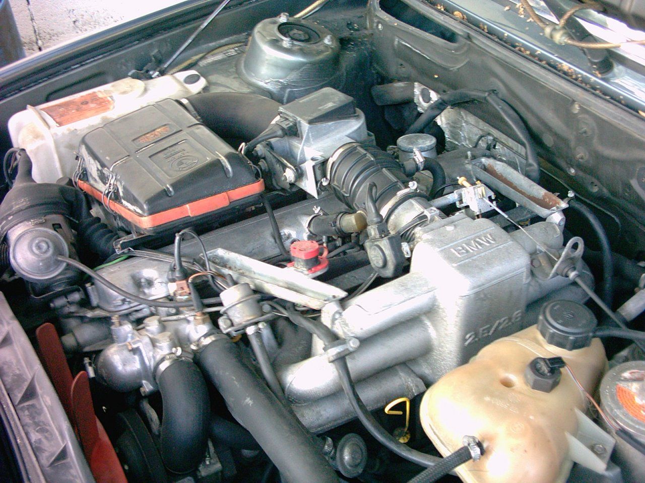 BMW E28 M30B35 Engine