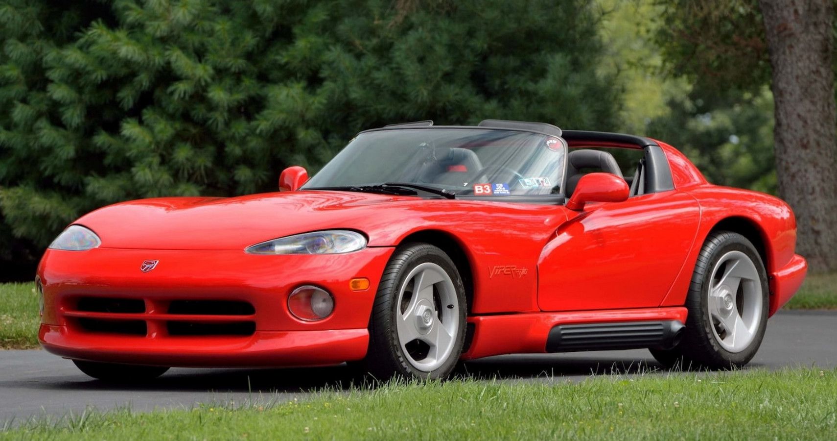 dodge viper - front