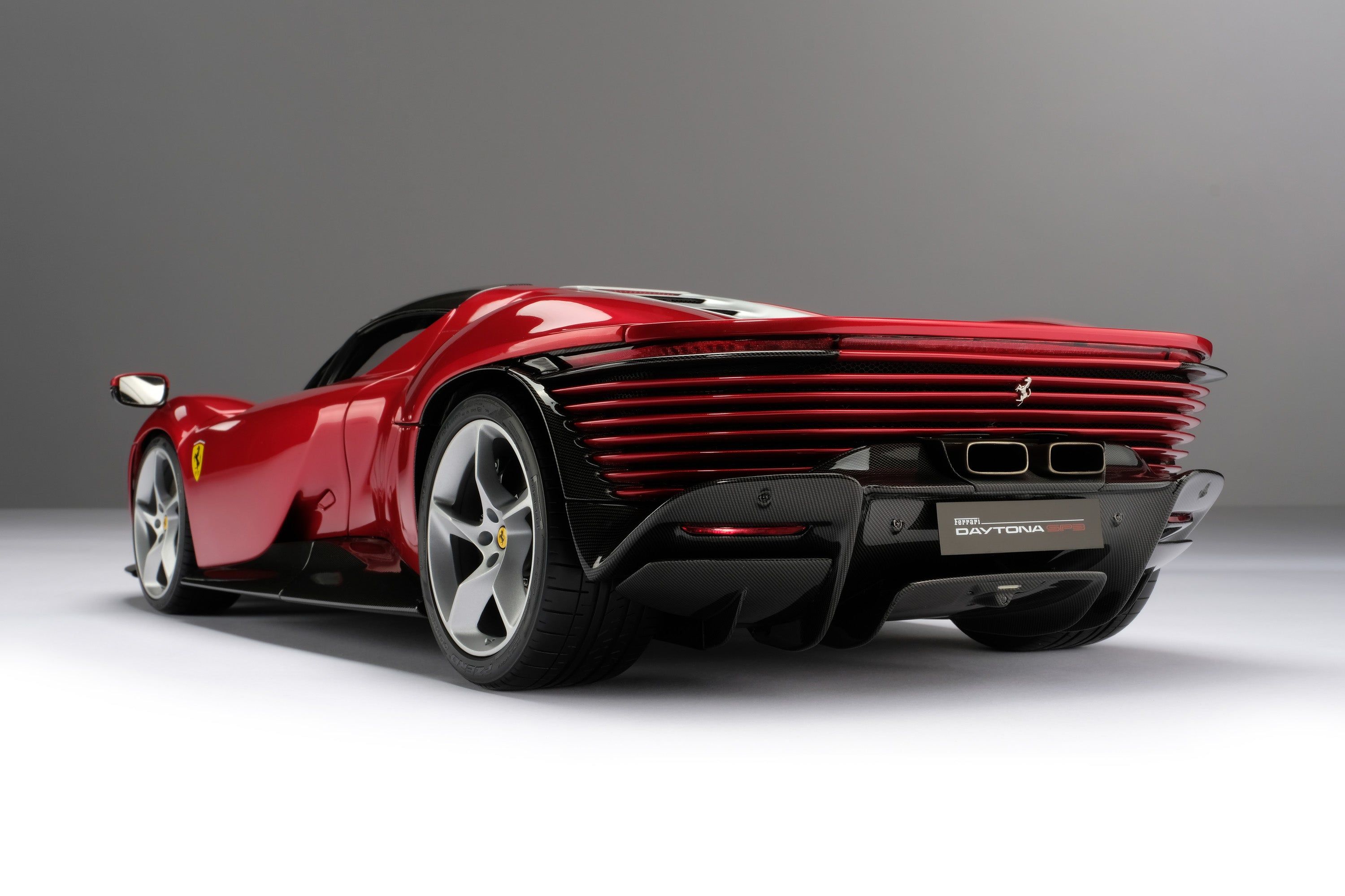 This 18 Ferrari Daytona SP3 Scale Model Costs More Than A Used BMW 3