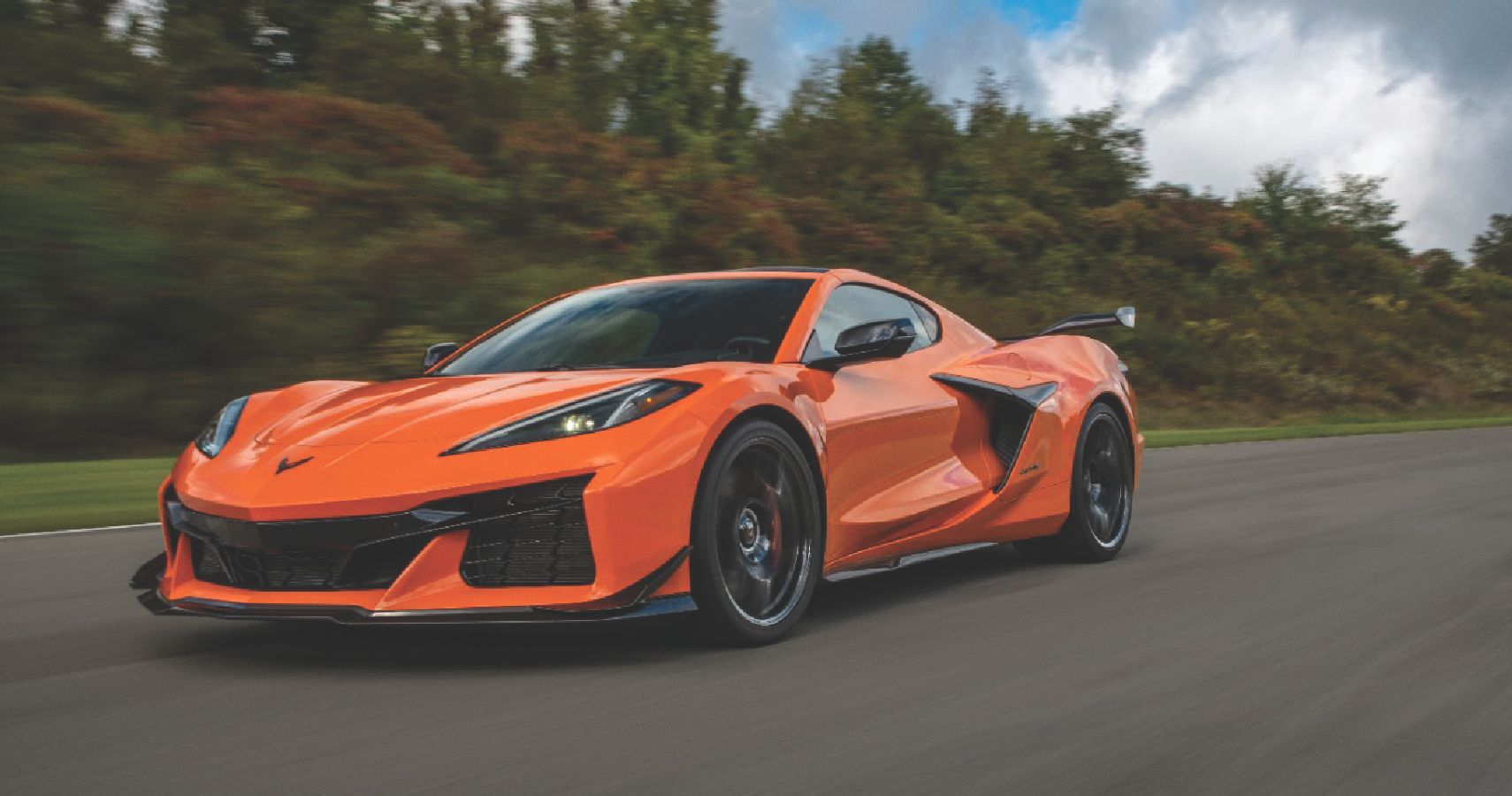 2023 Chevrolet Corvette Z06 Orange