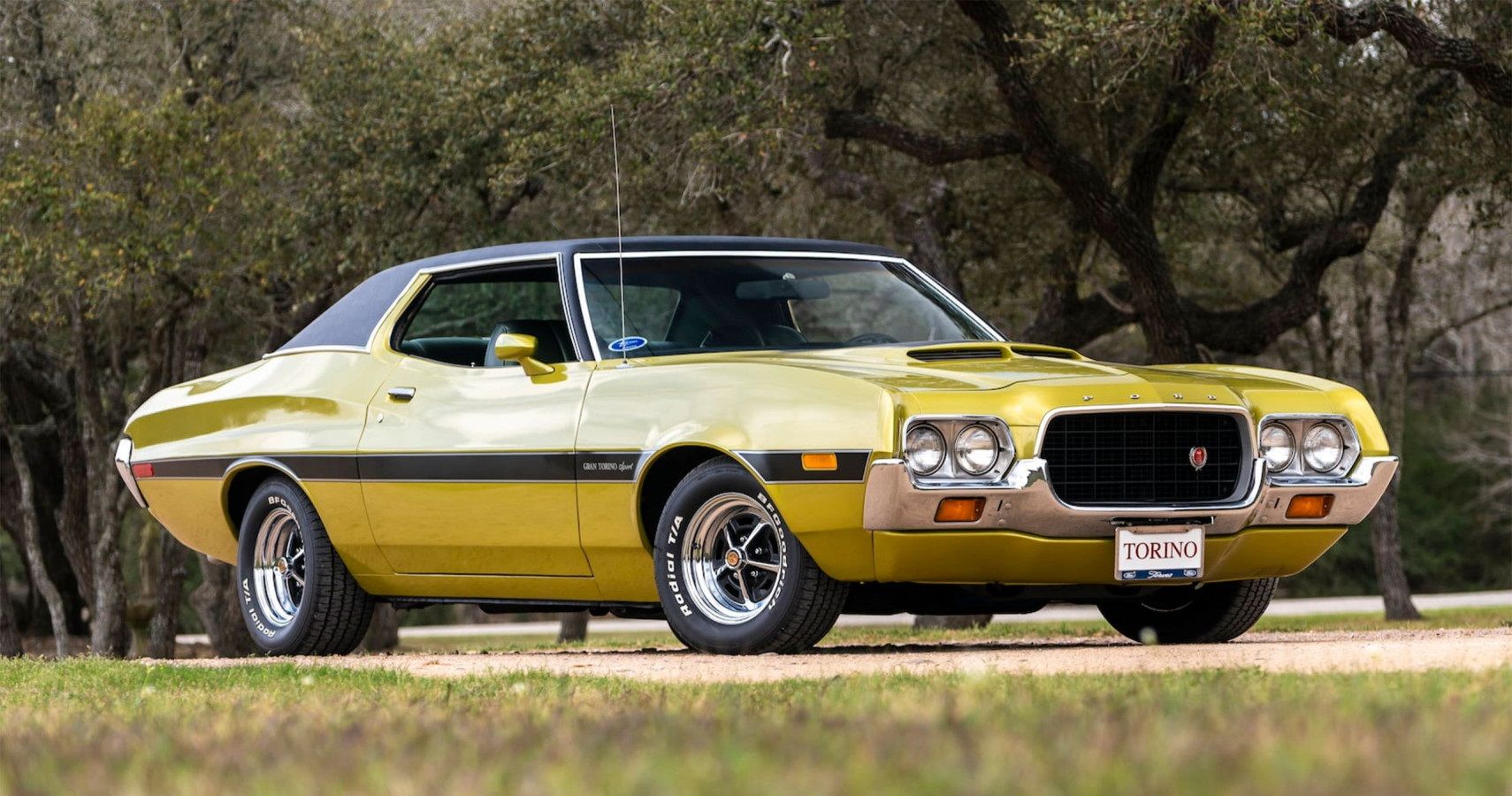 This Bold 1972 Ford Gran Torino Offers A Head-Turning Guarantee