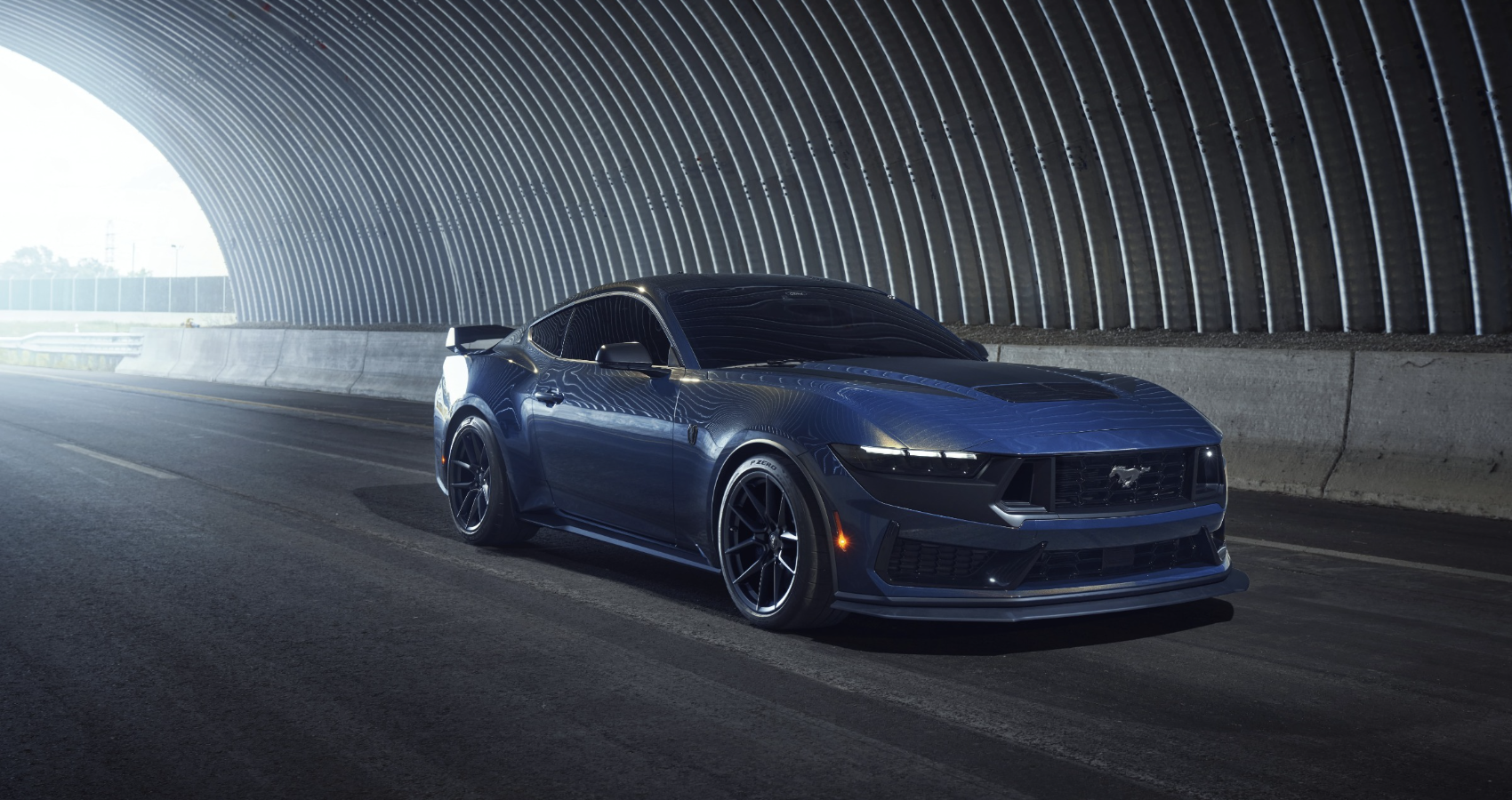 Ford Mustang Dark Horse front