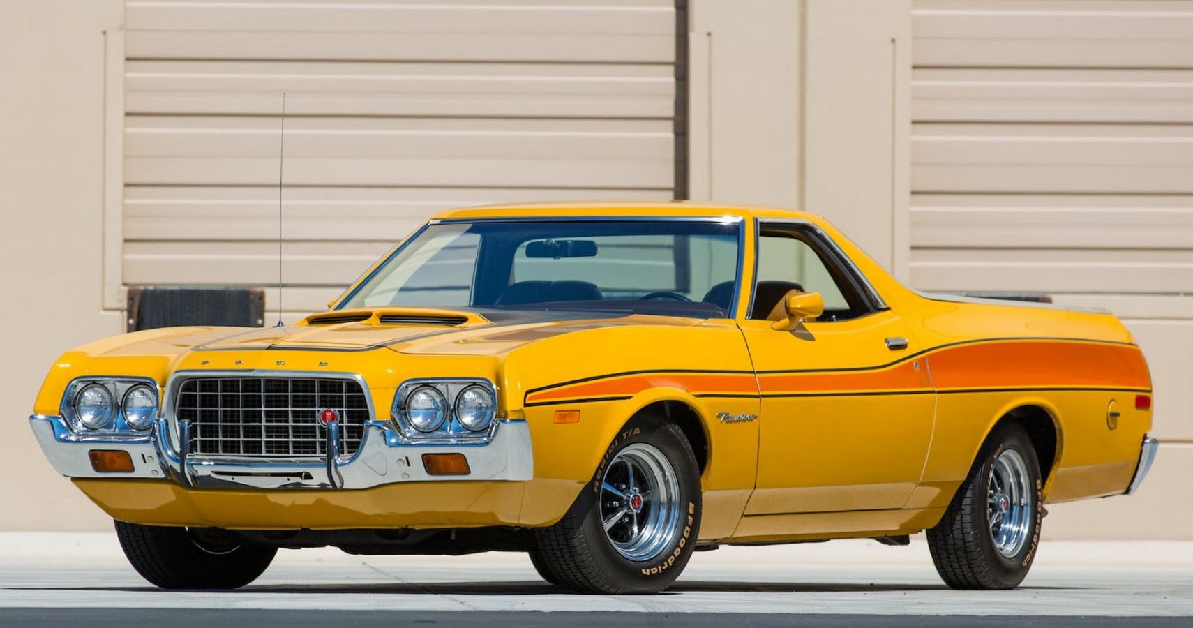 Ford Ranchero GT - Front