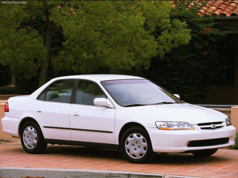 Honda Accord_Sedan-1998-800-02