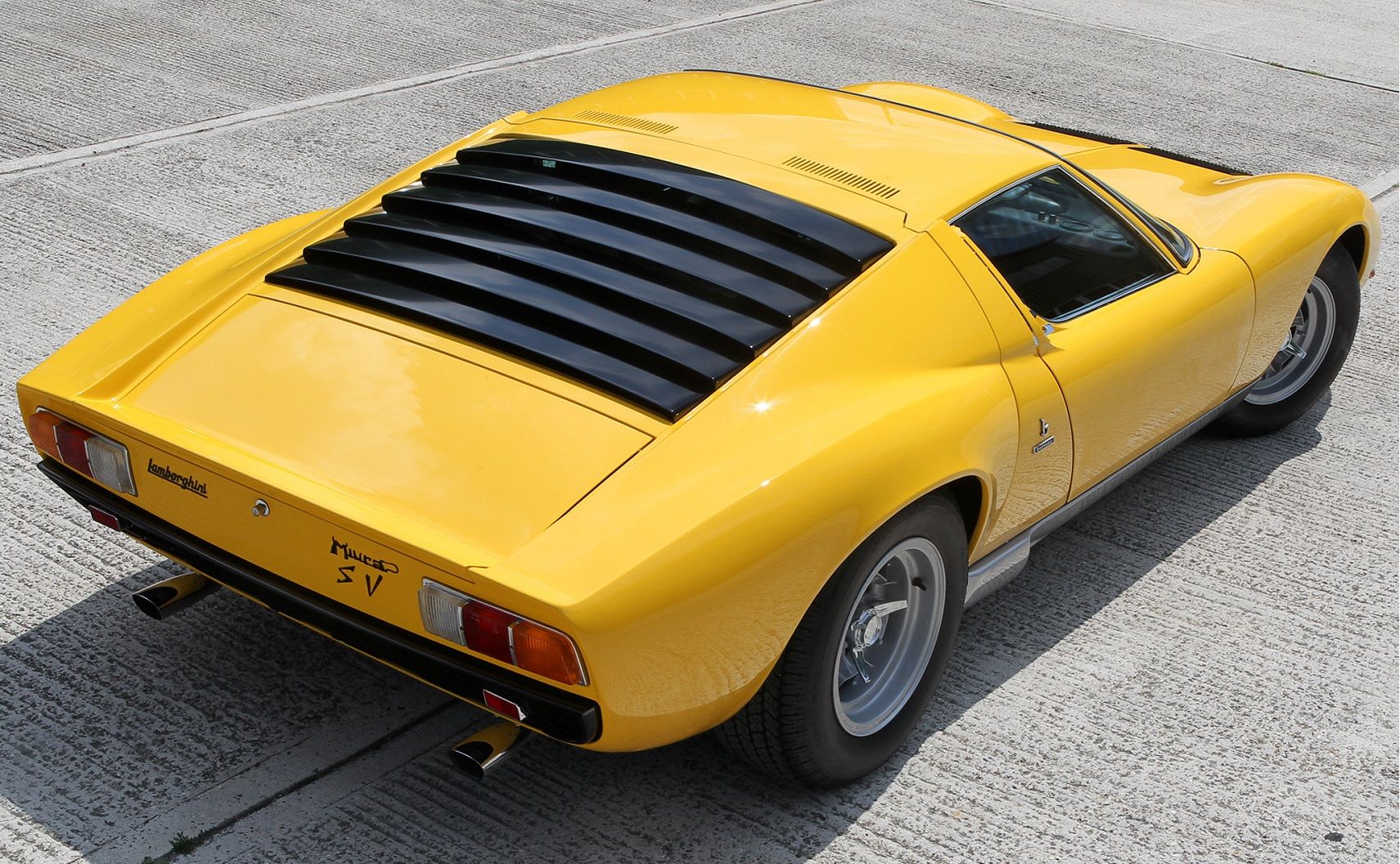 Lamborghini Miura - Rear