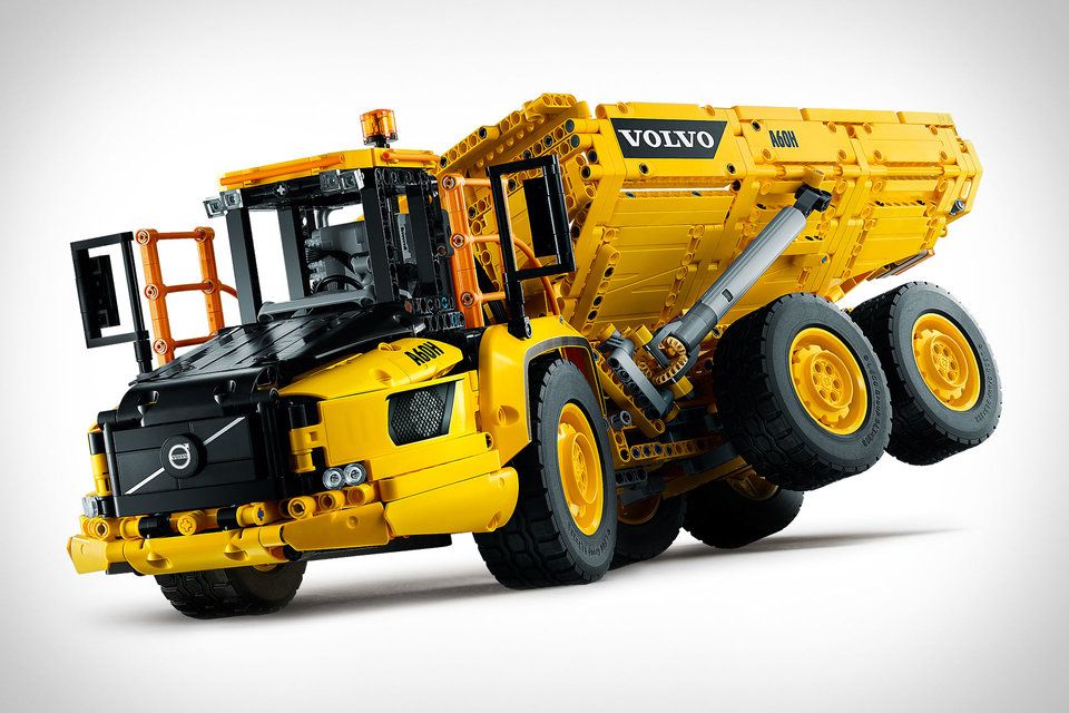 Lego Volvo Hauler Front Quarter View