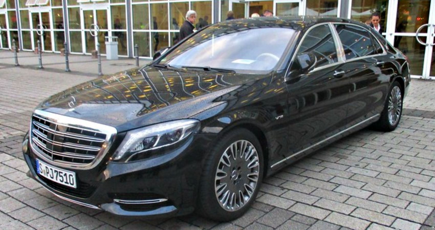 Mercedes-Maybach S600