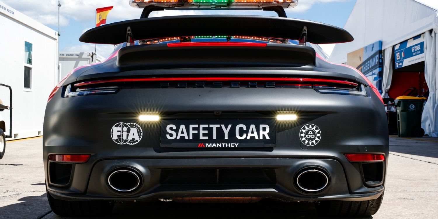 Porsche 911 Turbo S Safety Car Fia