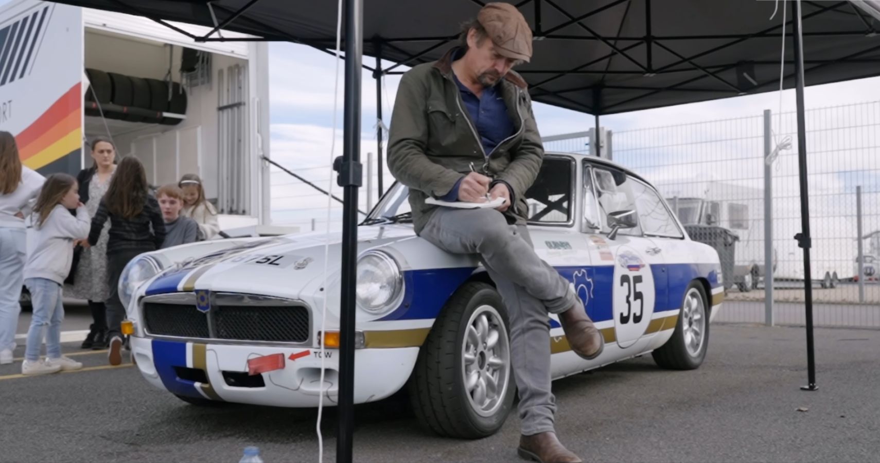 Richard Hammond And The Smallest Cog MGB