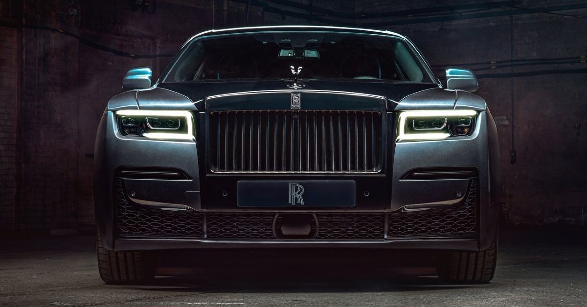 Rolls-Royce-Ghost_Black_Badge-2023