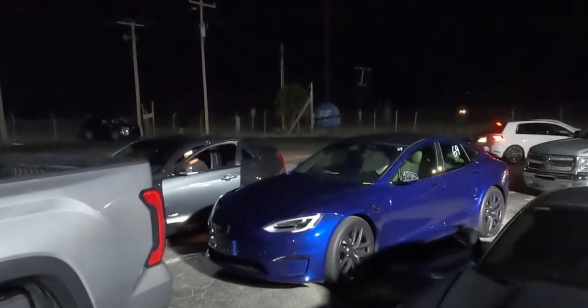 Blue Tesla Model S Plaid