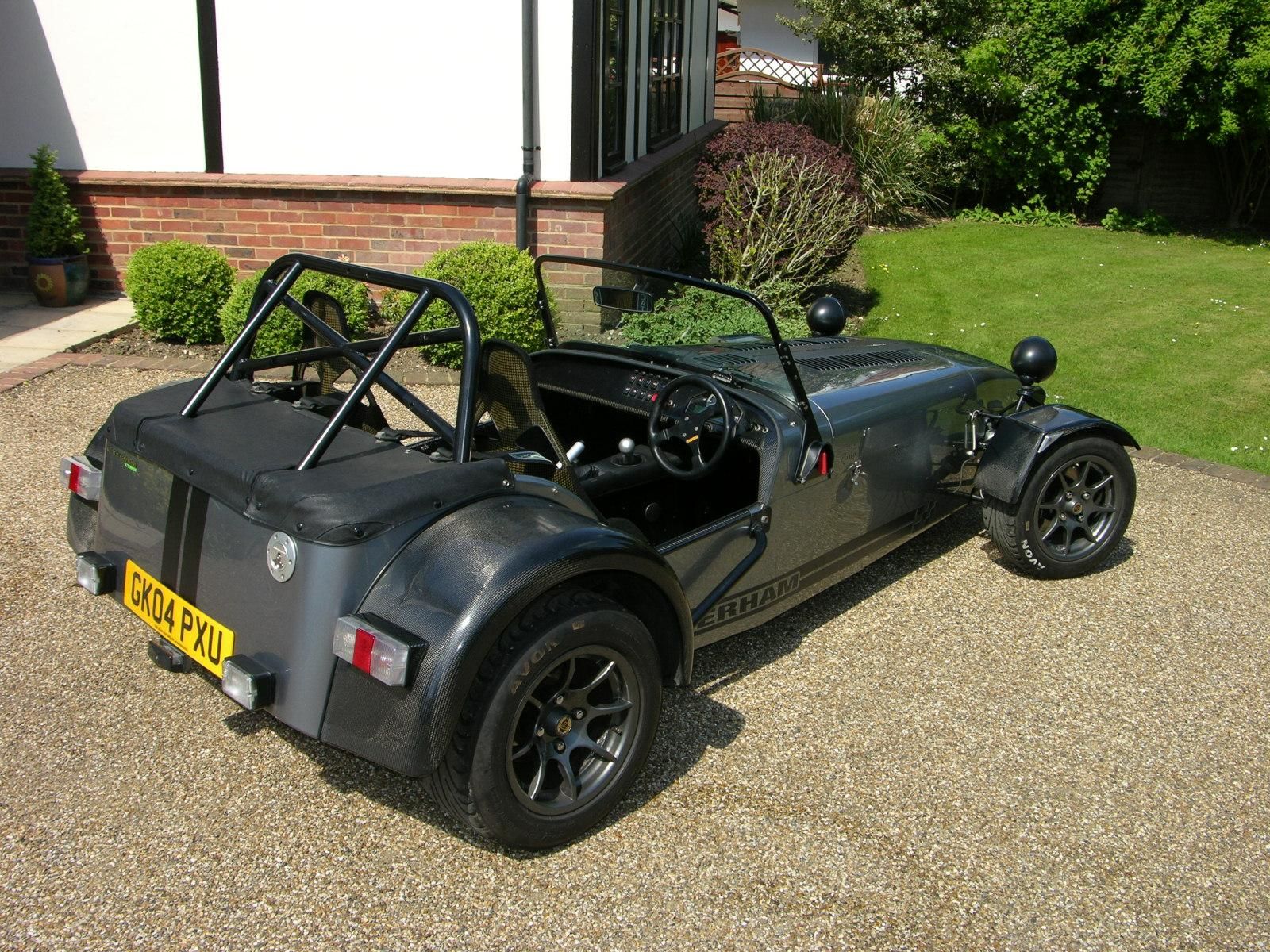 Caterham R400 parked outdoors