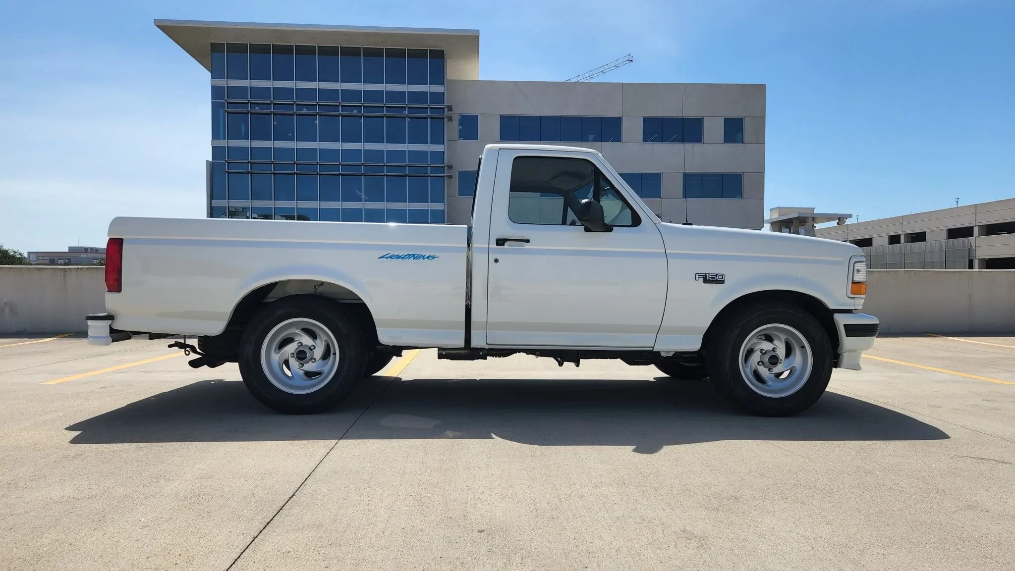 White 1994 F-150 Lightning