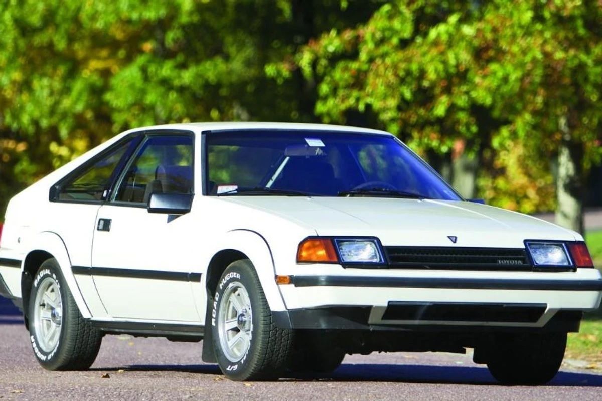 1985 Toyota Celica White 