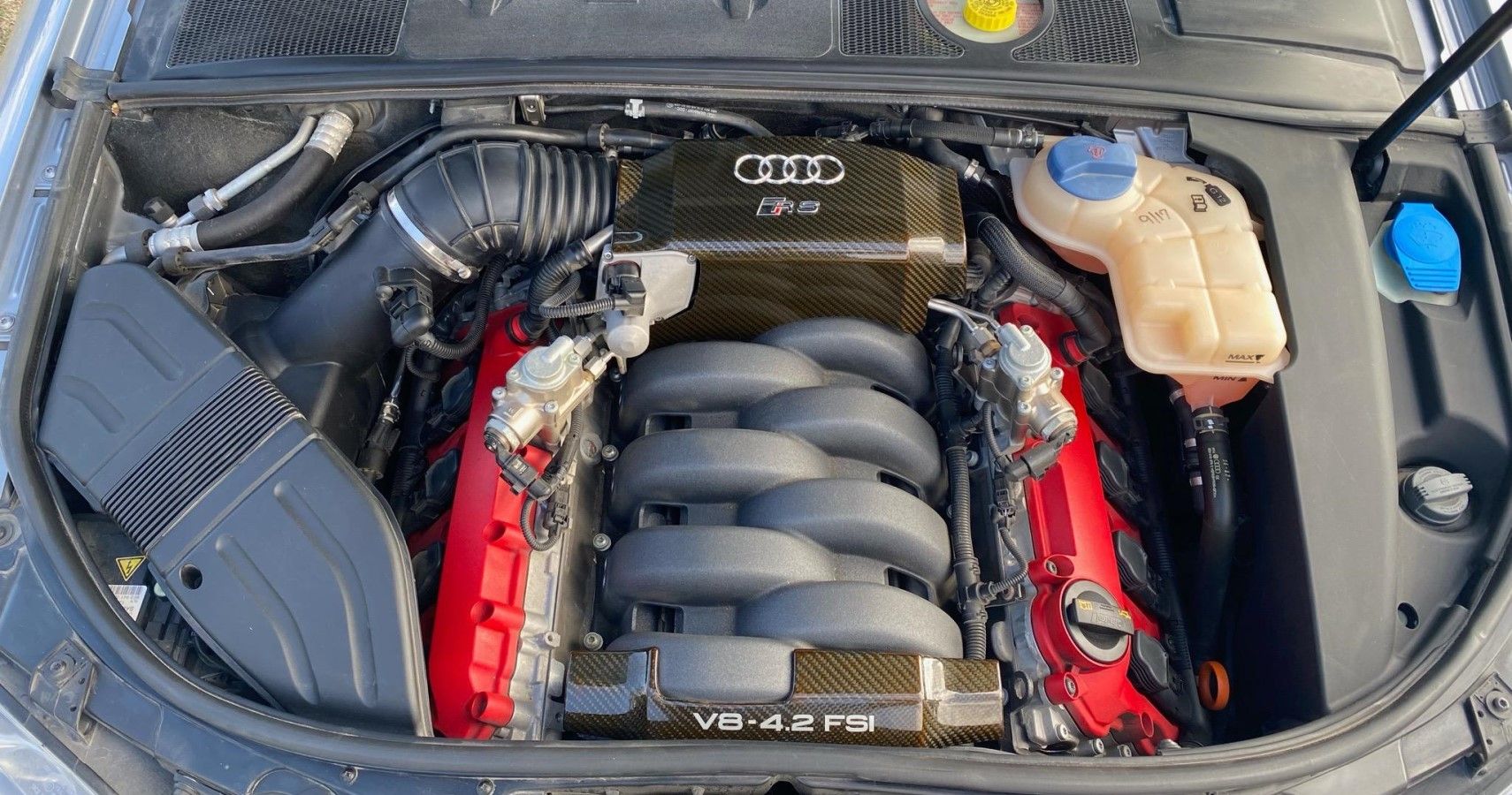 2008 Audi RS4 engine bay close up view