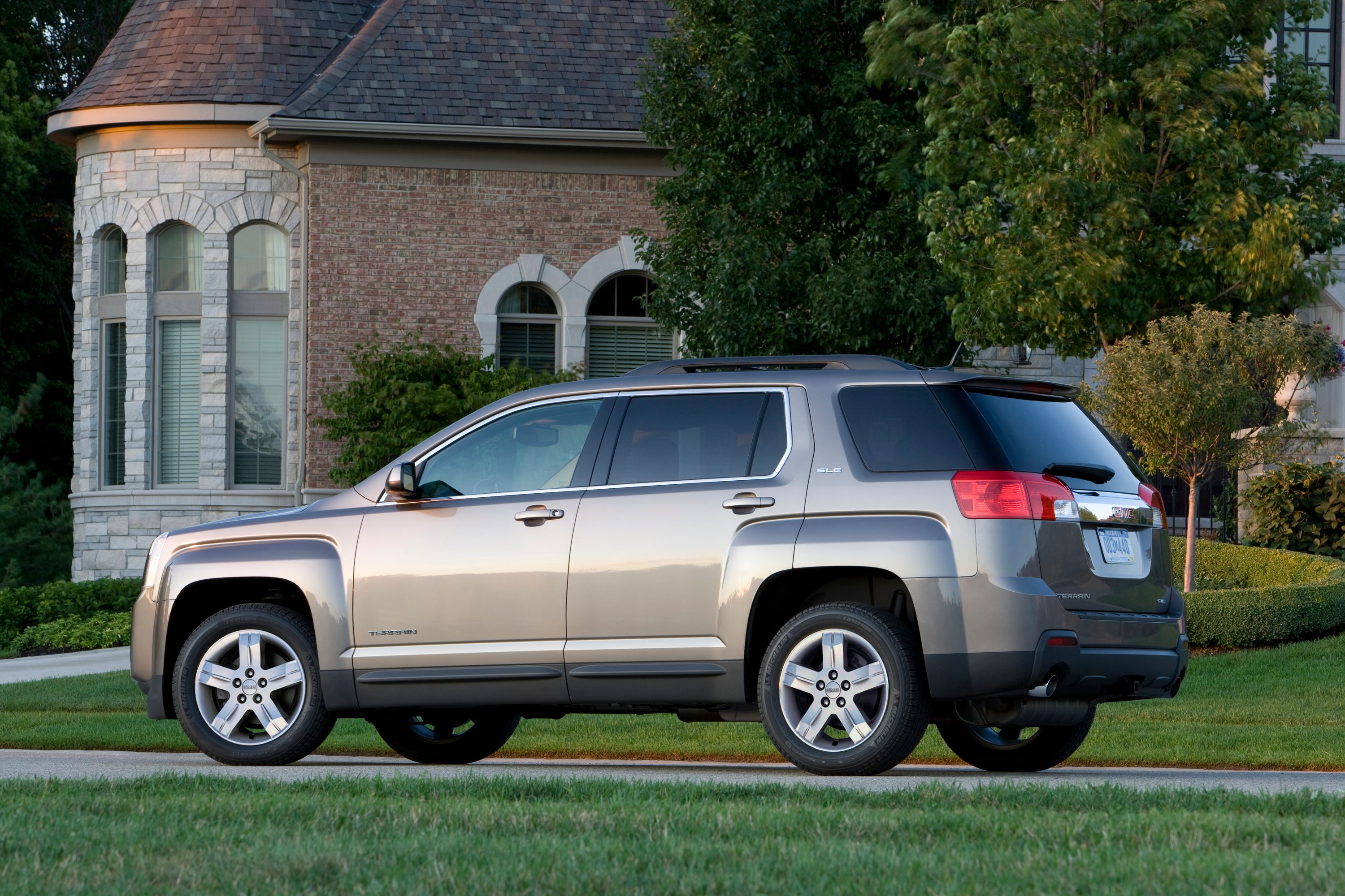 The 10 Best American Used Cars Under 10,000