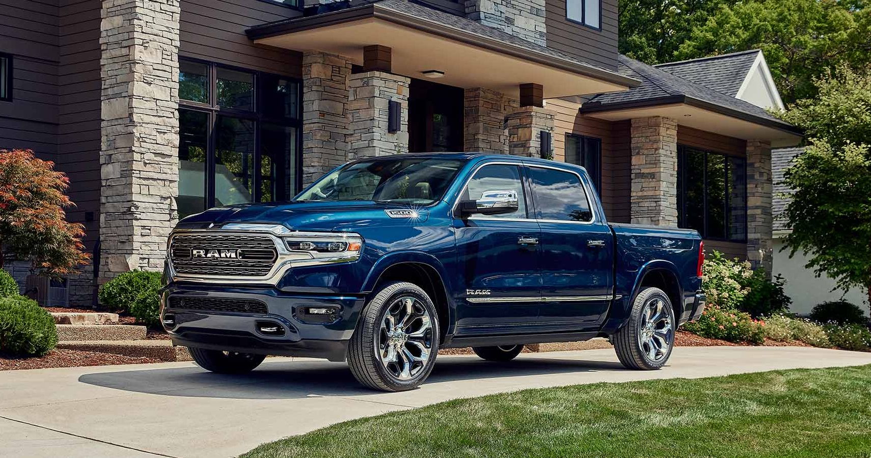 2023 Blue Ram 1500 front view 