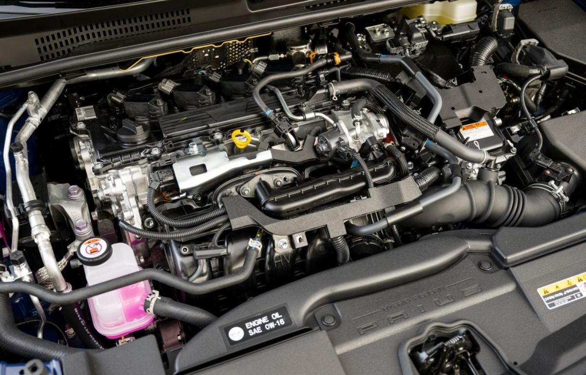 Toyota Prius 2023 engine