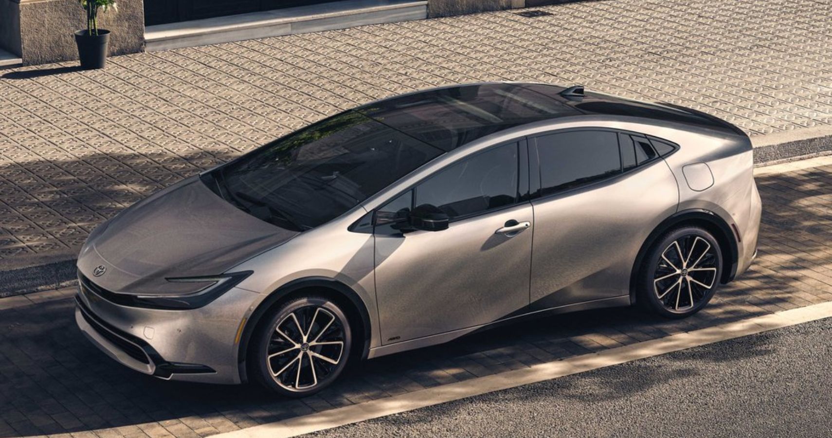 2023-toyota-prius-exterior-front-top-angle