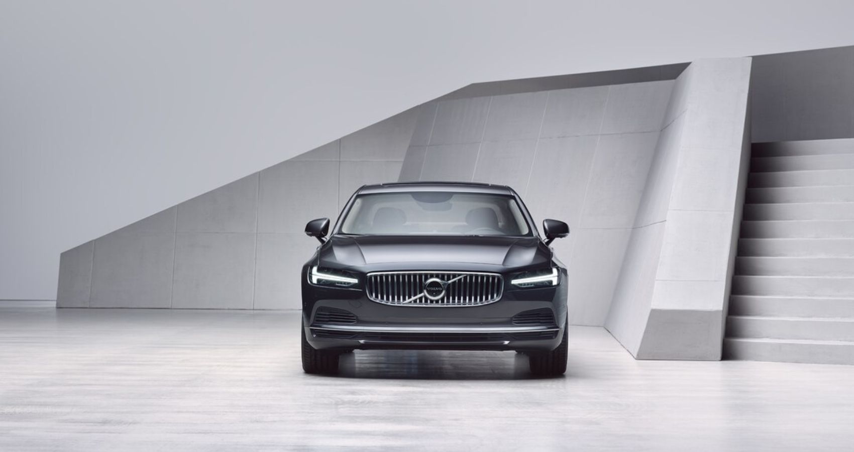 2023 Volvo S90 Recharge