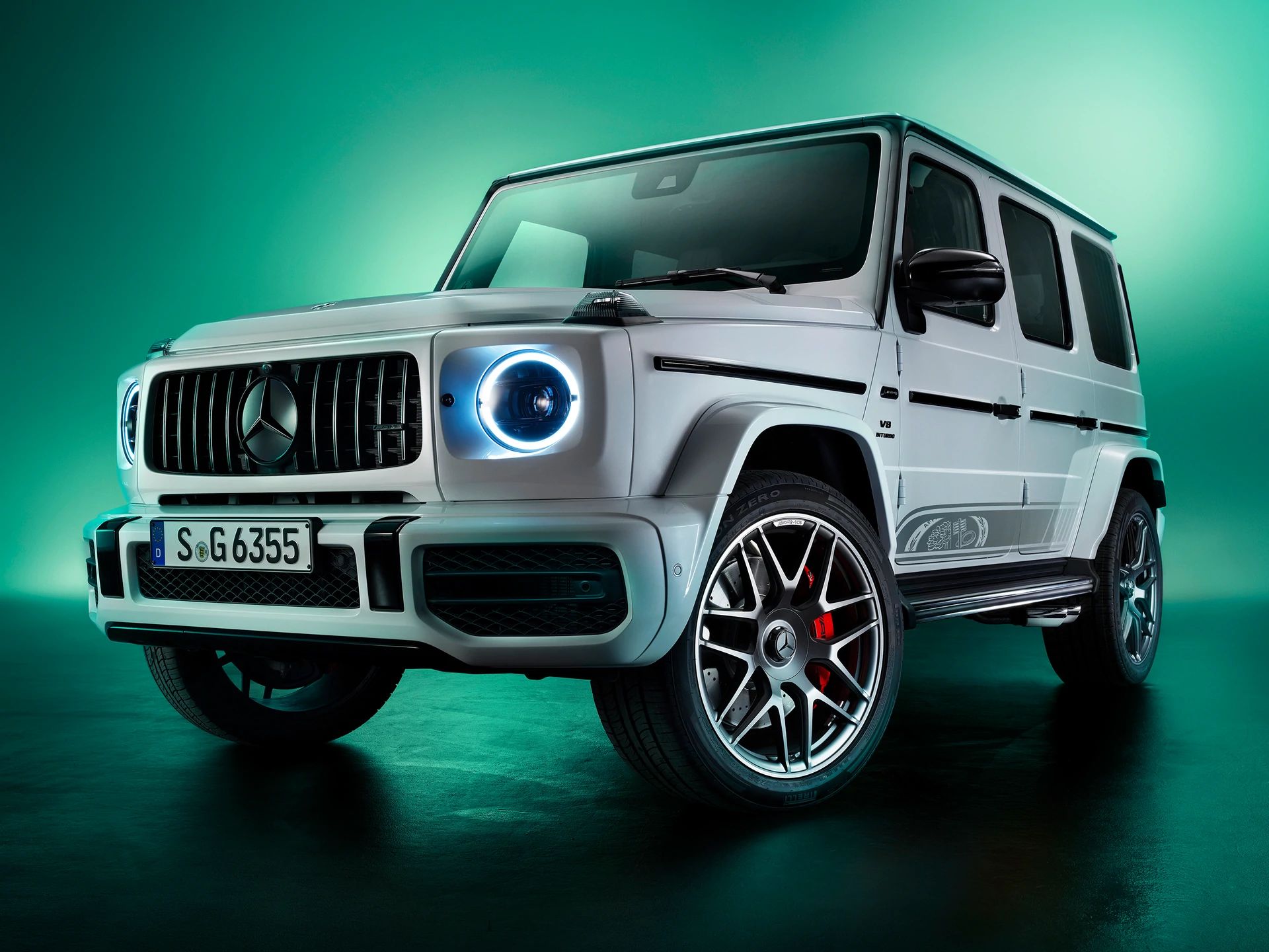 10 Best German SUVs To Drive On Your Next Road Trip