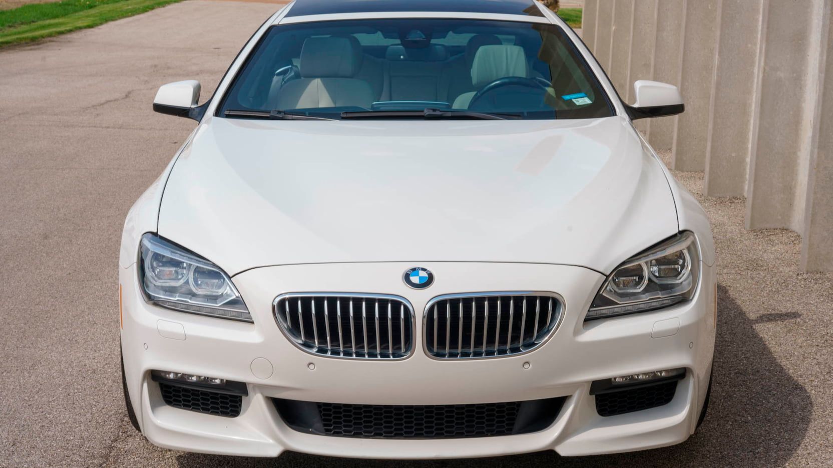 Front View Of White BMW 650I Xdrive Gran Coupe - 3rd generation 2015-2019