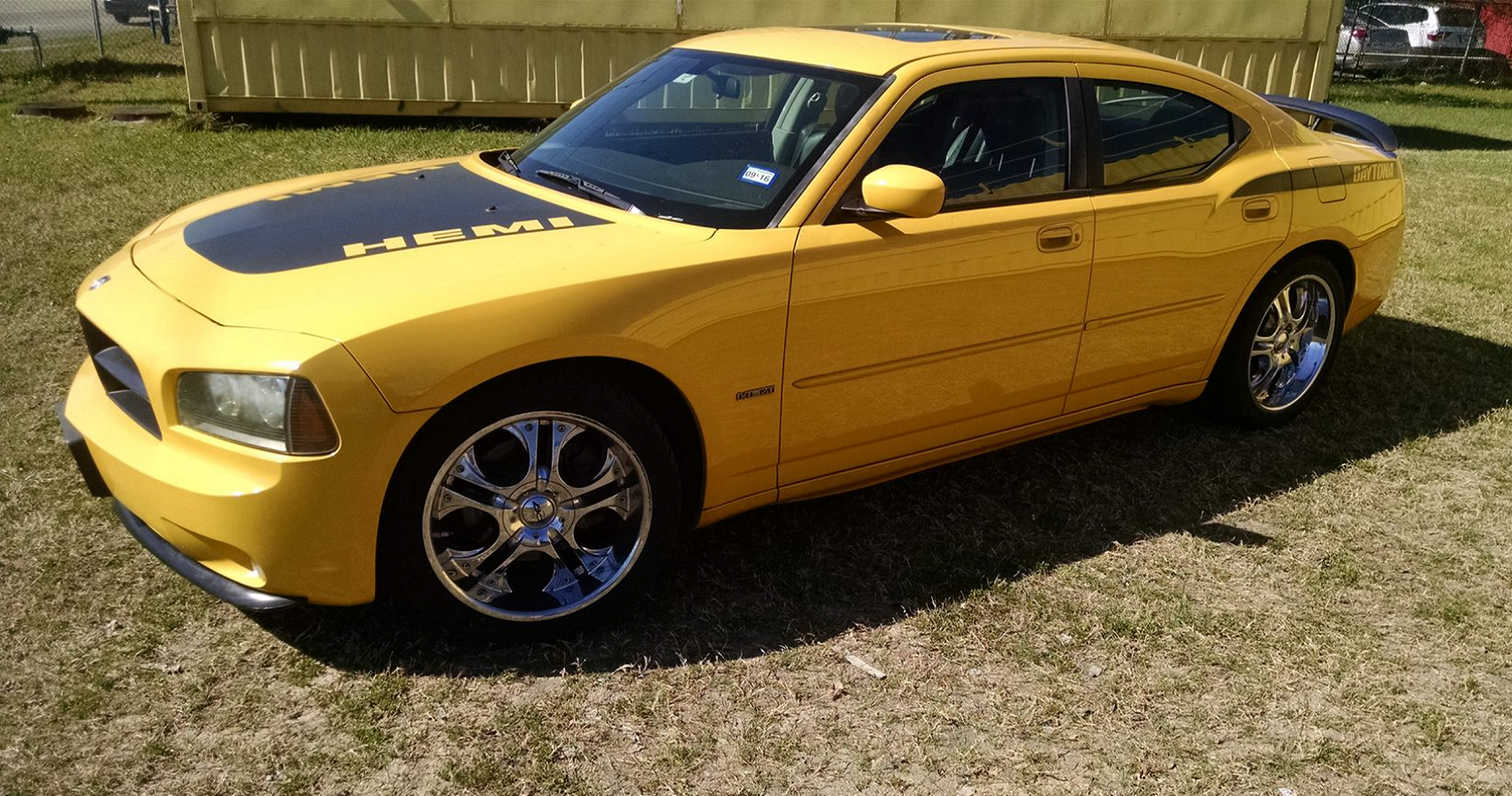 Yellow 2006 Dodge Charger