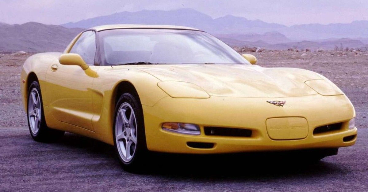 Chevrolet-Corvette-2000