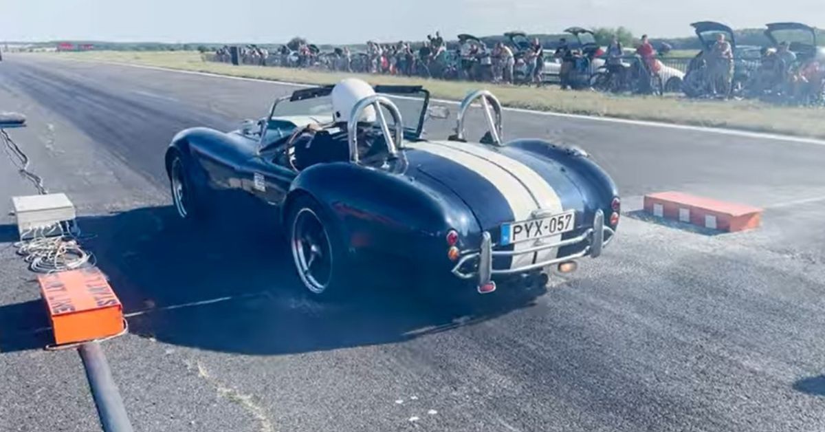 Blue and white AC Shelby Cobra Drag Race 