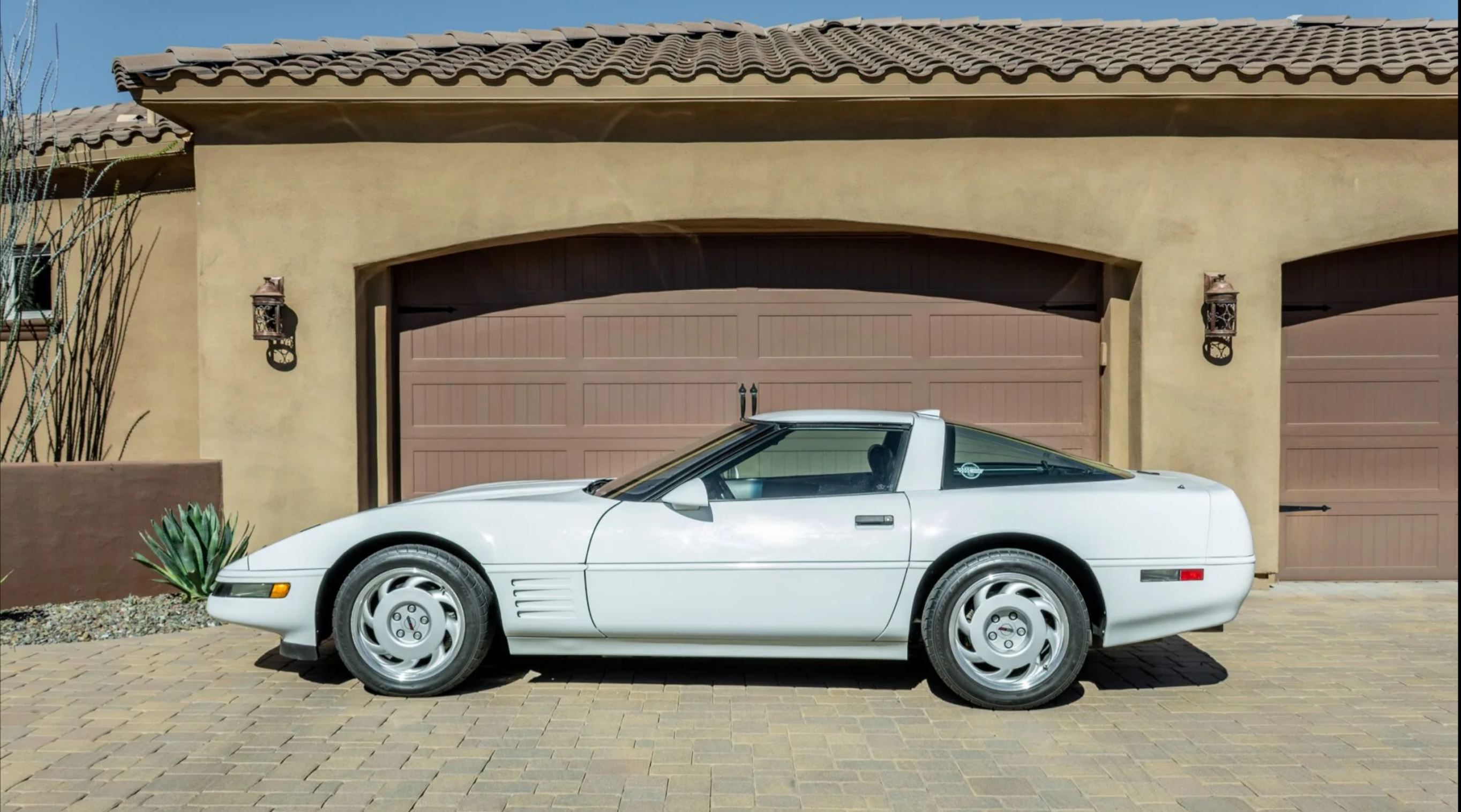 White 1990 Chevrolet Corvette ZR-1