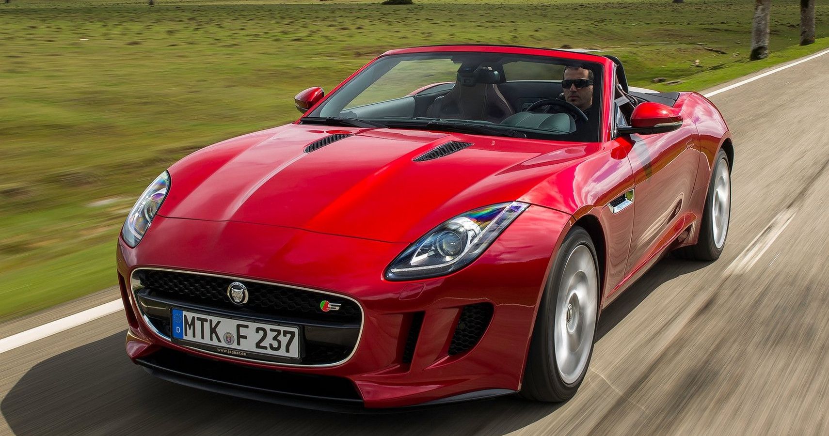 F-Type S - Front