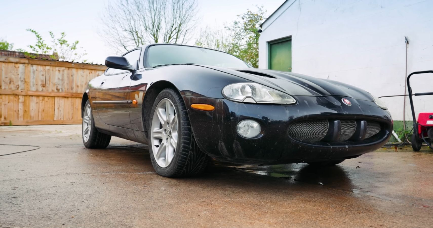 Watch How Drivetribe Salvage The Missing 200hp From Their Old Jaguar XKR
