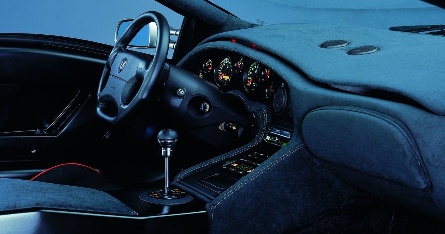 Lamborghini Diablo SV interior view